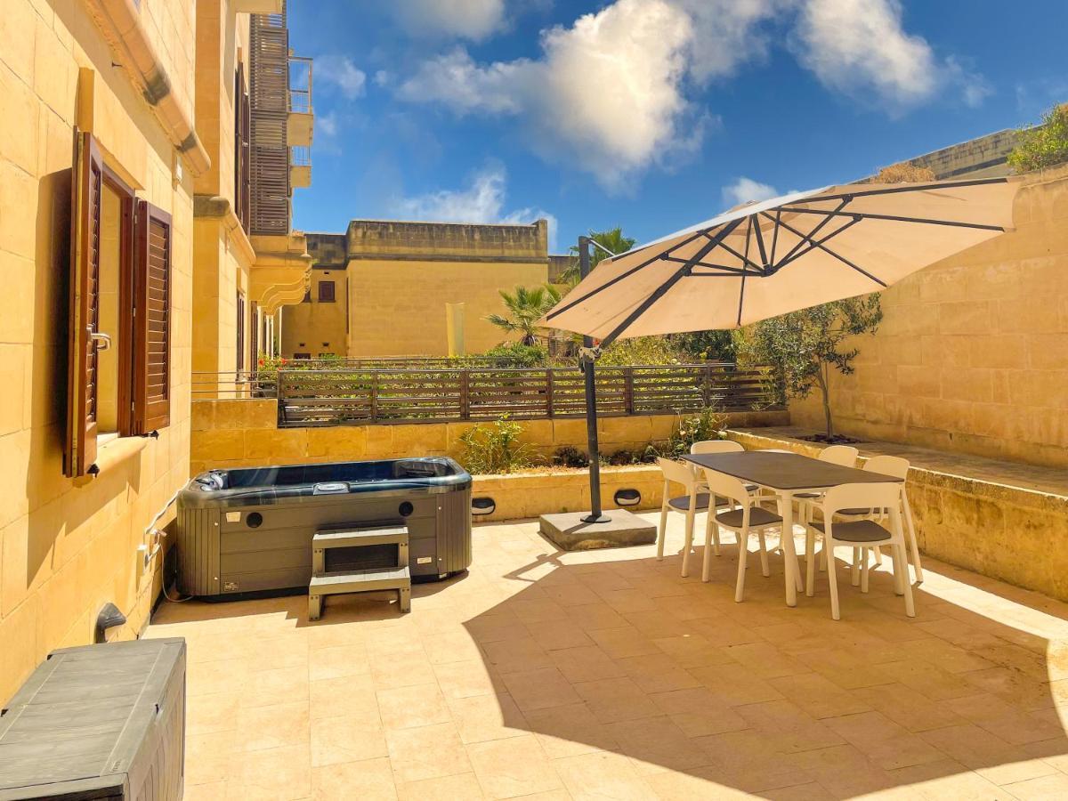Вилла Gee9Teen At Fort Chambray Mgarr Экстерьер фото